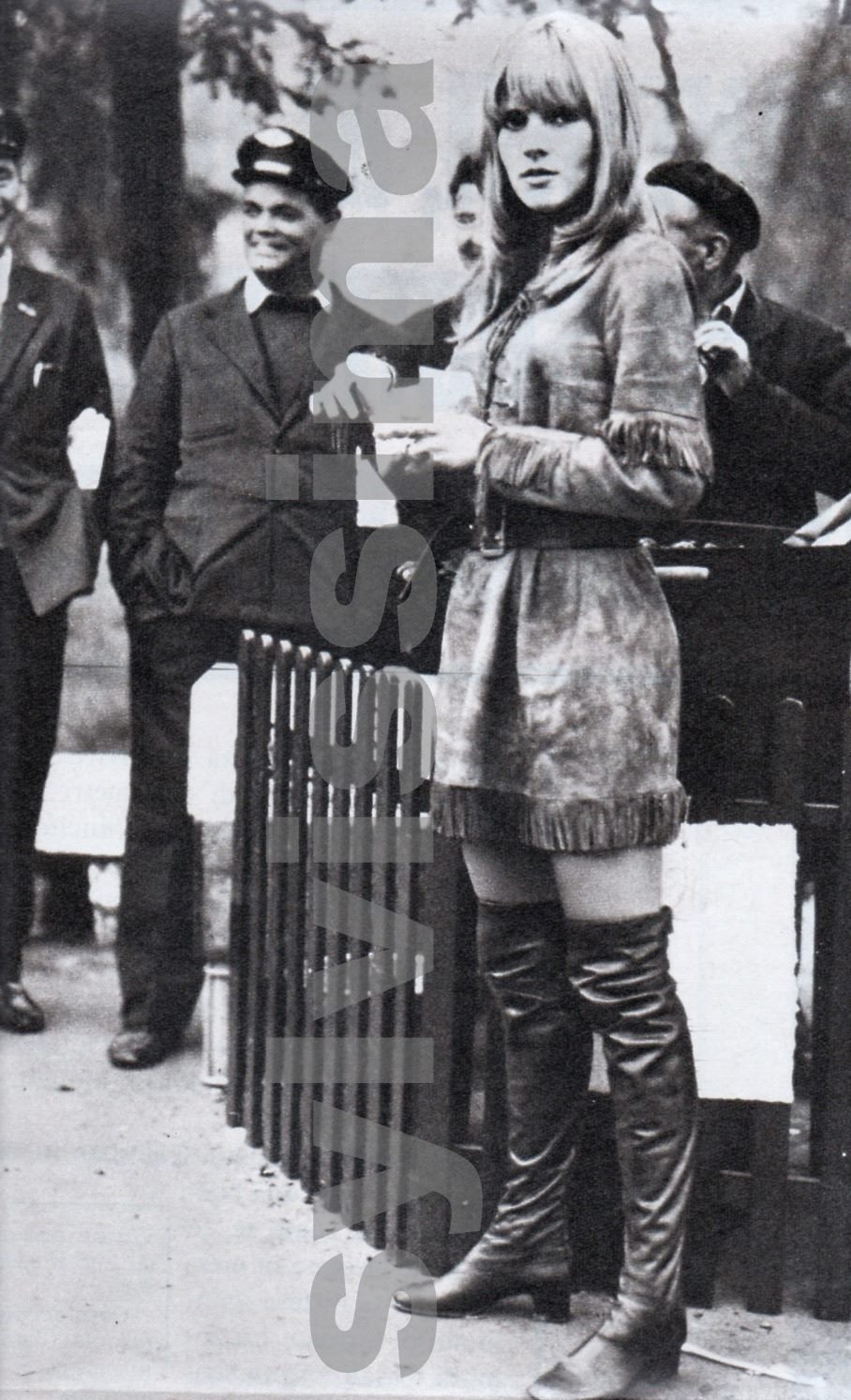 Sylvie Vartan, robe apache, 1968