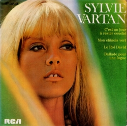 Sylvie Vartan RCA - EP - 87.088  "C'est un jour à rester couché"  Ⓟ 1969