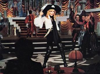 Sylvie Vartan en corsaire, "Punto e basta", 1975