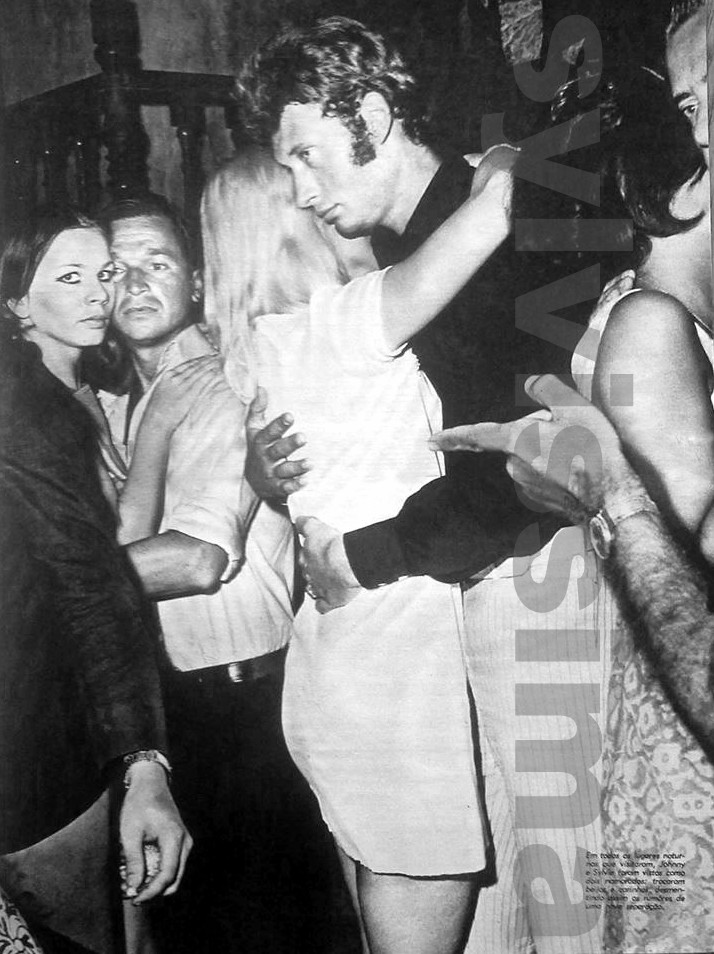 Revue brésilienne "Manchete" ,article  Johnny Hallyday et Sylvie Vartan au Brésil page 4, 4 mars 1967