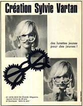 Publicité pour les lunettes "Créations Sylvie Vartan"