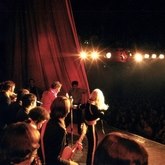 Sylvie Vartan et Johnny Hallyday saluent le public de l'Olympia en 1967.