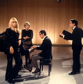 Sylvie Vartan et Lelio Luttazzi dansle show  "Doppia Coppia" en  1969