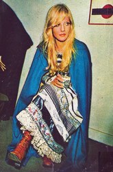 Sylvie Vartan en robe Kenzo, 25ème nuit du cinéma, 17 décembre 1970