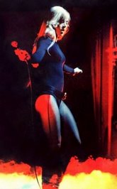 Sylvie Vartan interprète "La nuit", Olympia 1970
