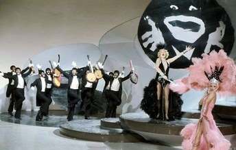 Sylvie Vartan 1974 Final du Show "Je chante pour Swanee"