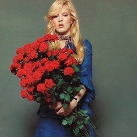 Sylvie Vartan photographiée par Hajime Sawatari pour "Elle Japon" (an.an) en 1971 photo 6