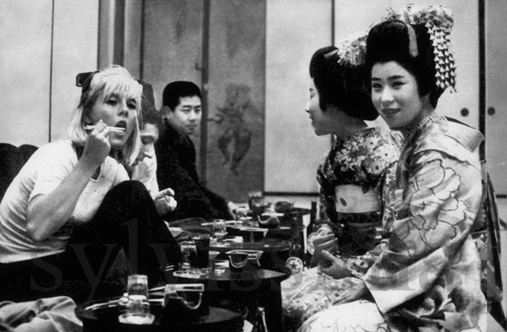 Sylvie Vartan Japon1965 magazine Magali 