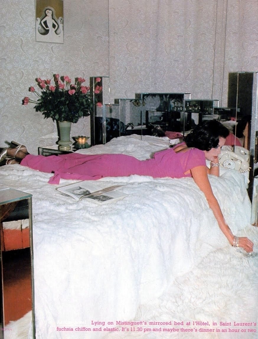 Bianca Jagger, British Vogue  Photos Eric Boman Décembre 1974