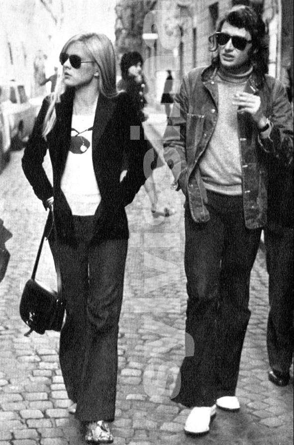 Sylvie Vartan, Johnny Hallyday via Condotti, Rome 1971