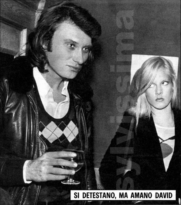 Sylvie Vartan et Johnny Hallyday à la première de "Love Story", 1971, presse italienne
