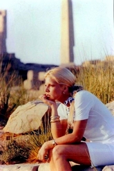 Sylvie Vartan en Egypte 1979