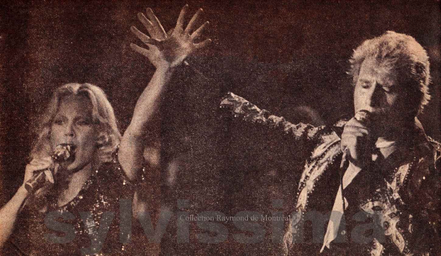 Sylvie Vartan et Johnny Hallyday en concert Place des Nations à Montréal 1975