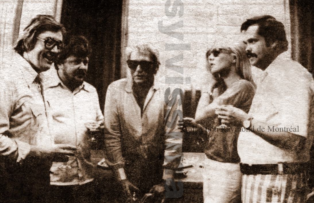 Sylvie et Johnny ont fraternisé avec quelques-uns des patrons du journal de Montréal, 1975