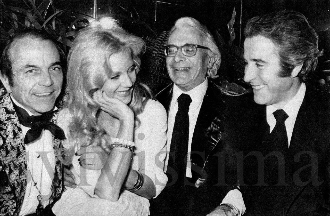 Vincent Roux, Sylvie Vartan, Roger  Peyrefitte et Jacques Chazot au Colony, 1976