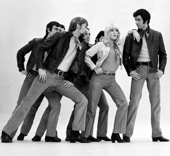 Sylvie Vartan et ses danseurs, émission de TV "Dim Dam Dom" diffusée en 1968