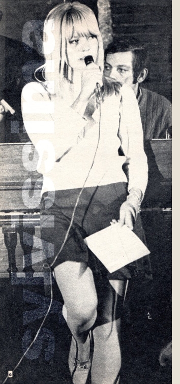 Sylvie Vartan dans "Fan" (Espagne) 1966
