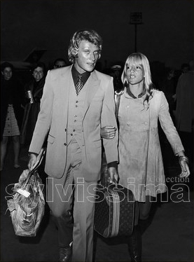  25 janvier 1969 Johnny Hallyday et Sylvie Vartan, arrivée à Orly en provenance de Rio de Janeiro
