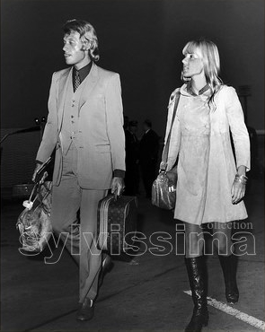 Sylvie Vartan et Johnny Hallyday, Orly, 25 janvier 1969